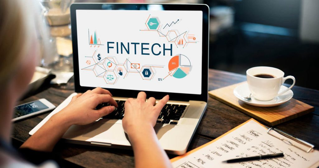 bancos e fintechs